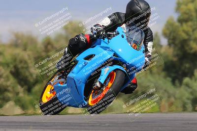 media/Apr-05-2024-Apex Assassins-CVMA Friday Practice (Fri) [[ee2ef04f2b]]/5-Trackday 1/Session 4 Turn 9 Entry/